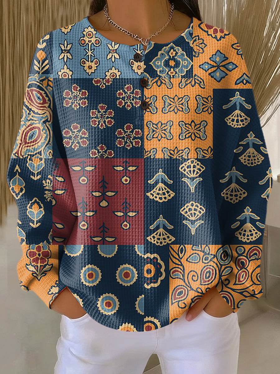 Anika | Pullover mit Ethnischem Karomuster und Blumenprint