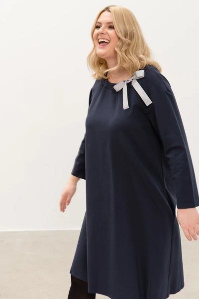 LILITH - Elegantes französisches Kleid