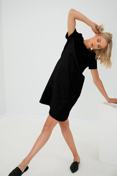 ANIKA - Schlichtes Leinenkleid