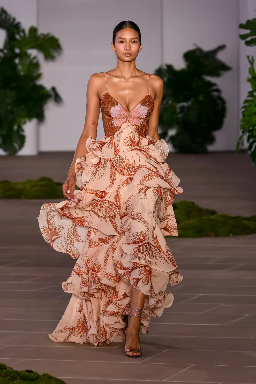 Nahia - Kleid mit Rüschen