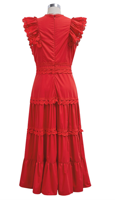 ÄRMELLOSES MIDIKLEID MIT HÄKELBESATZ IN ROT